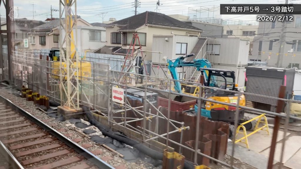 桜上水駅前の下高井戸5号から3号踏切区間では高架橋の基礎工事や地盤改良を実施
